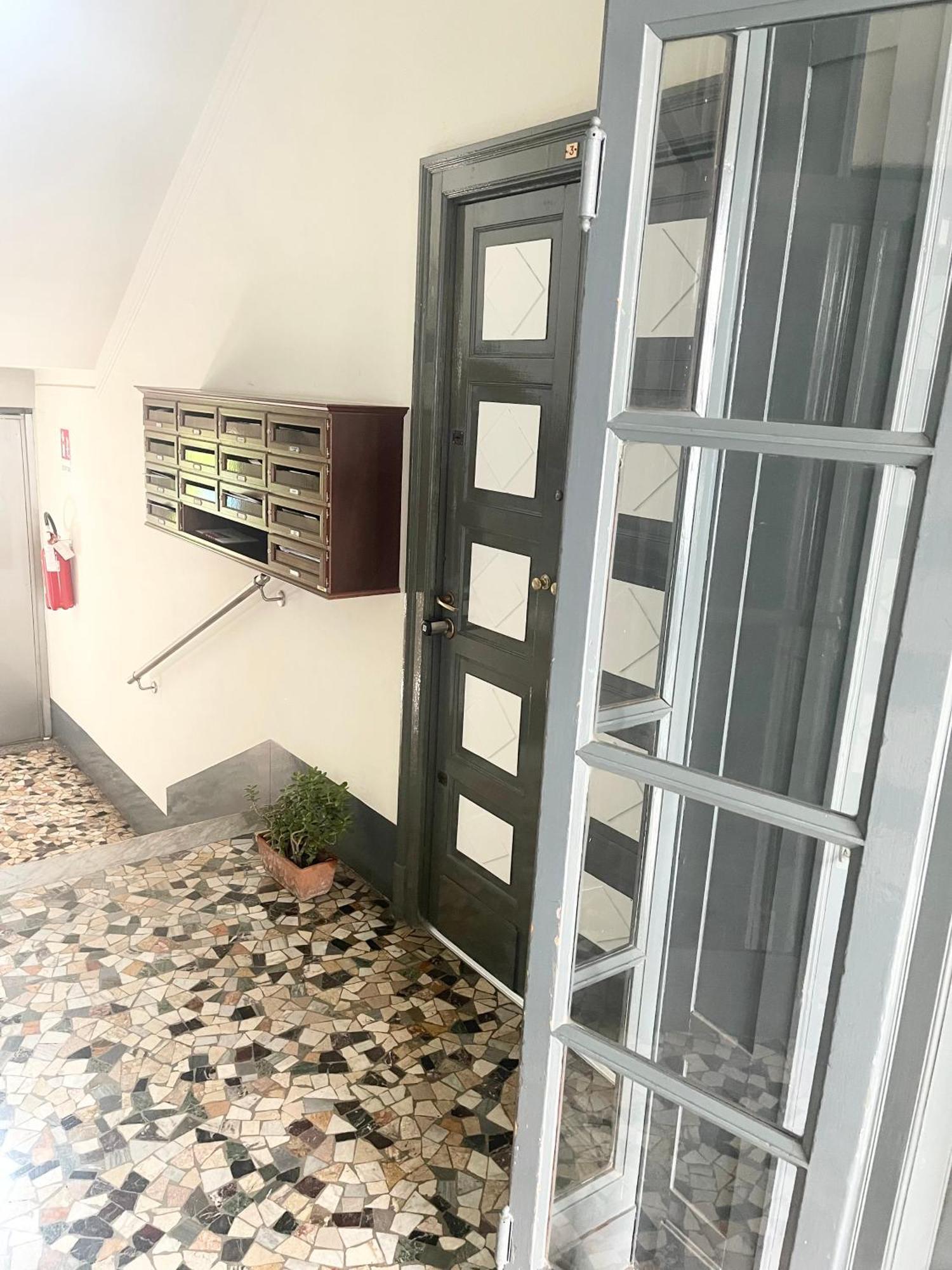 밀라노 Ampio Bilocale Zona Navigli 아파트 외부 사진